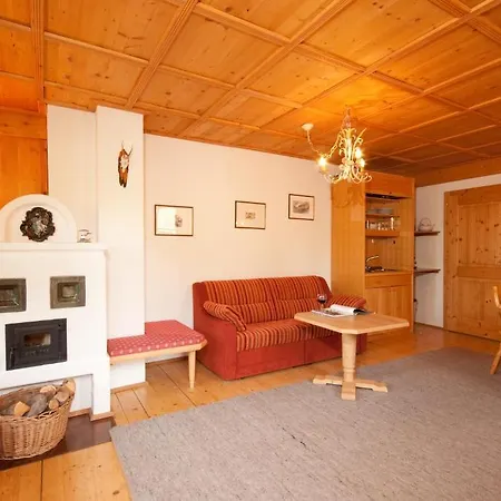 Kirchenwirt Apartment Kirchberg in Tirol